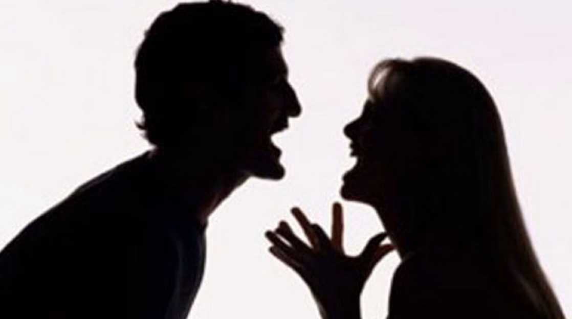 Quand l&rsquo;un des partenaires rêve d&rsquo;ailleurs : le trait de personnalité insoupçonné qui fragilise votre couple